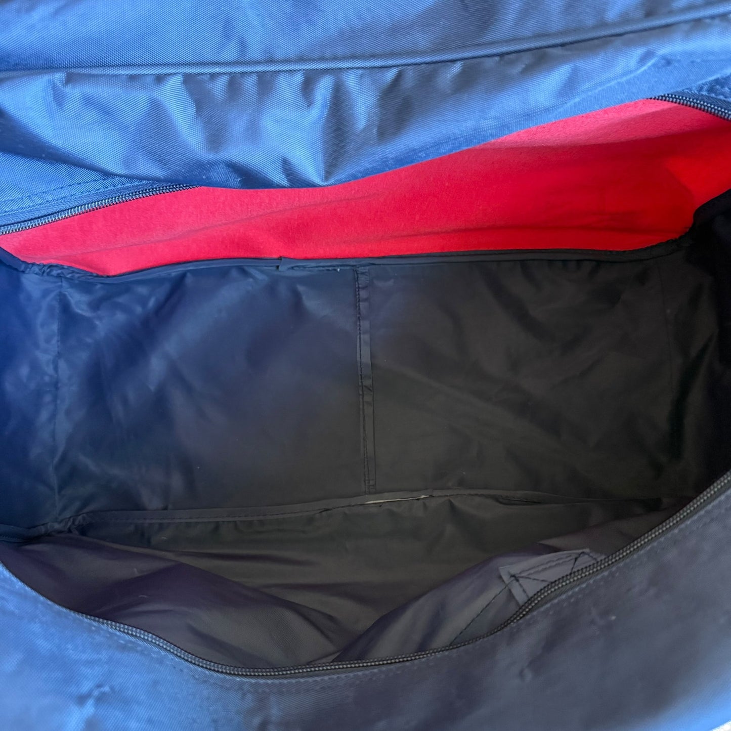 Vintage Tommy Hilfiger Duffle Bag Red Blue