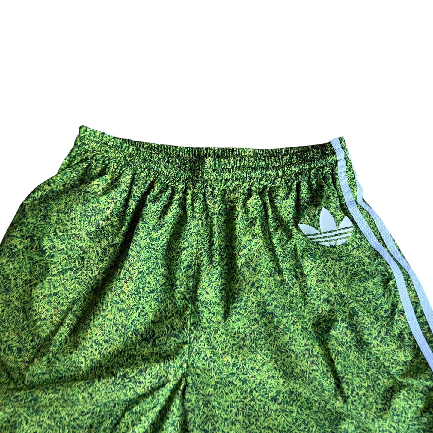 Kerwin Frost Adidas Grass Shorts Mens Medium