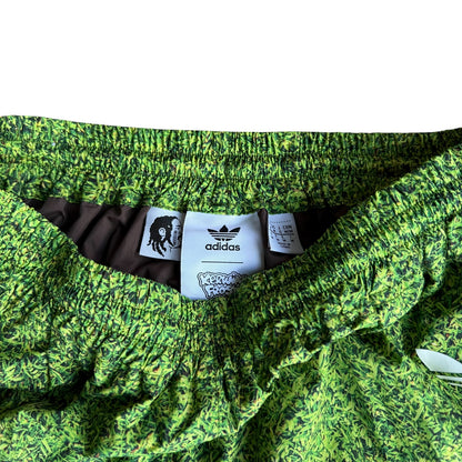 Kerwin Frost Adidas Grass Shorts Mens Medium