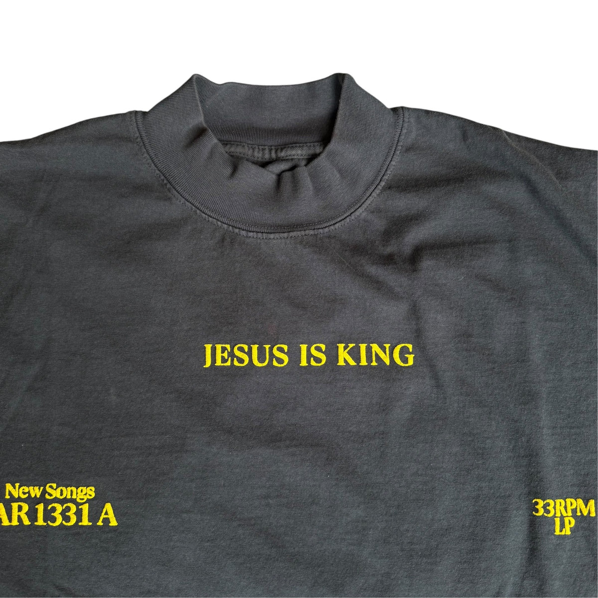 Kanye Ye West Jesus Is King Vinyl II T-Shirt Mens Medium